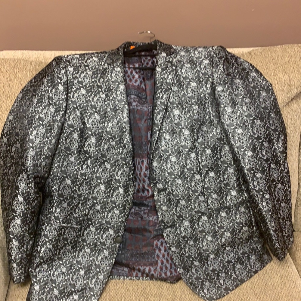 Stylish Dinner Jacket/Blazer
